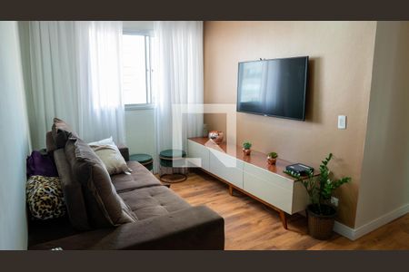 Sala de apartamento para alugar com 3 quartos, 58m² em Vila Zilda, São Paulo