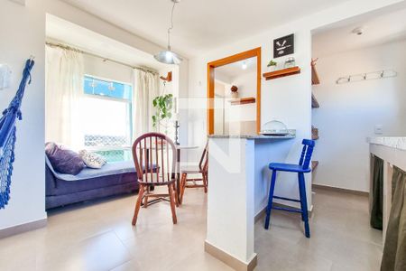 Sala / Suíte de kitnet/studio para alugar com 1 quarto, 22m² em Jardim Ismenia, São José dos Campos