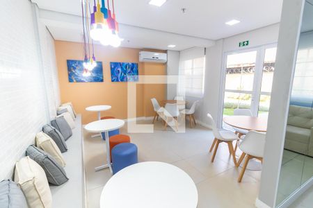 Apartamento para alugar com 49m², 2 quartos e sem vagaÁrea comum