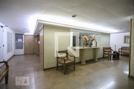 Apartamento à venda com 70m², 2 quartos e sem vagaHall