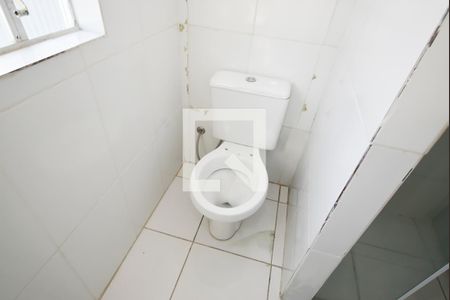 Casa para alugar com 65m², 2 quartos e 1 vaga Casa para alugar com 65m², 2 quartos e 1 vagaBanheiro