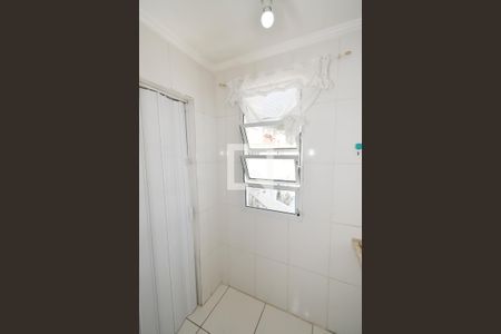 Casa para alugar com 65m², 2 quartos e 1 vaga Casa para alugar com 65m², 2 quartos e 1 vagaLavanderia