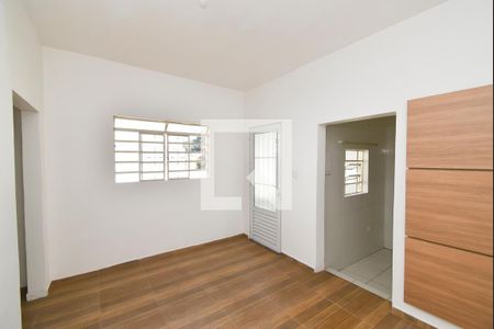 Sala de casa para alugar com 2 quartos, 65m² em Tremembé, São Paulo