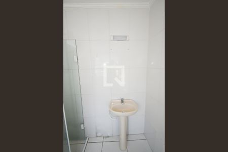 Casa para alugar com 65m², 2 quartos e 1 vaga Casa para alugar com 65m², 2 quartos e 1 vagaBanheiro