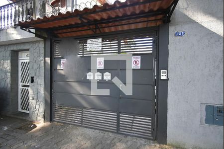 Casa para alugar com 65m², 2 quartos e 1 vaga Casa para alugar com 65m², 2 quartos e 1 vagaFachada