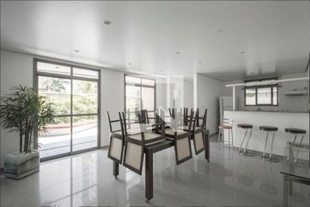Apartamento à venda com 45m², 1 quarto e 1 vaga