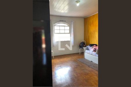 Casa à venda com 2 quartos, 105m² em Vila Vitorio Mazzei, São Paulo