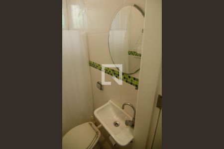 Apartamento à venda com 130m², 3 quartos e 1 vaga Apartamento à venda com 130m², 3 quartos e 1 vagaBanheiro de Serviço