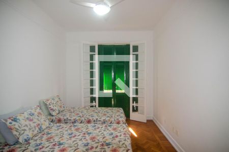 Apartamento à venda com 130m², 3 quartos e 1 vaga Apartamento à venda com 130m², 3 quartos e 1 vagaQuarto 2