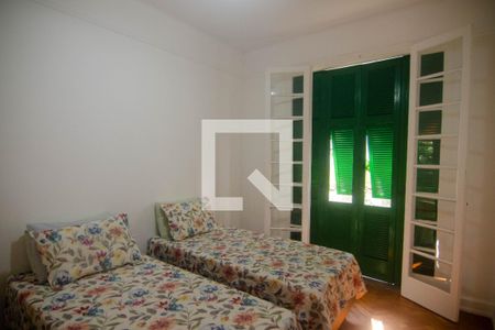 Apartamento à venda com 130m², 3 quartos e 1 vaga Apartamento à venda com 130m², 3 quartos e 1 vagaQuarto 2