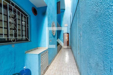 Casa à venda com 300m², 3 quartos e 2 vagas Casa à venda com 300m², 3 quartos e 2 vagasCorredor Lateral