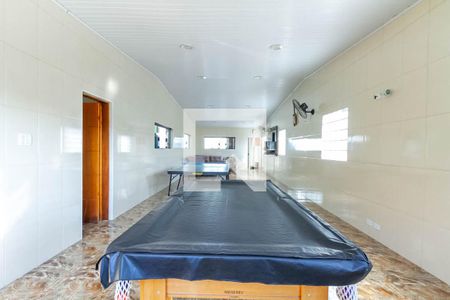 Casa à venda com 300m², 3 quartos e 2 vagas Casa à venda com 300m², 3 quartos e 2 vagasSalão de Festas