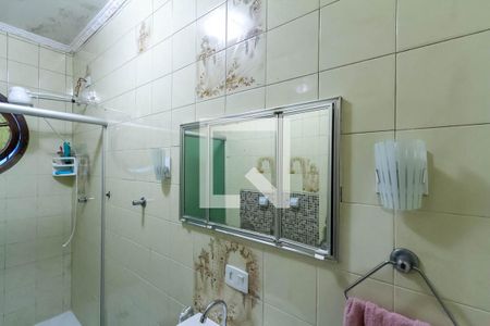 Casa à venda com 300m², 3 quartos e 2 vagas Casa à venda com 300m², 3 quartos e 2 vagasBanheiro Social