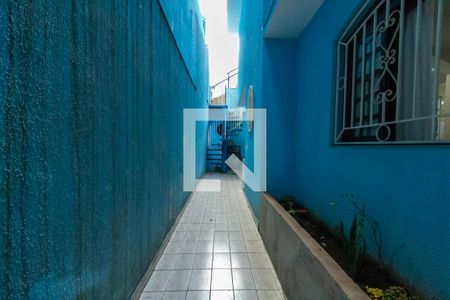 Casa à venda com 300m², 3 quartos e 2 vagas Casa à venda com 300m², 3 quartos e 2 vagasCorredor Lateral