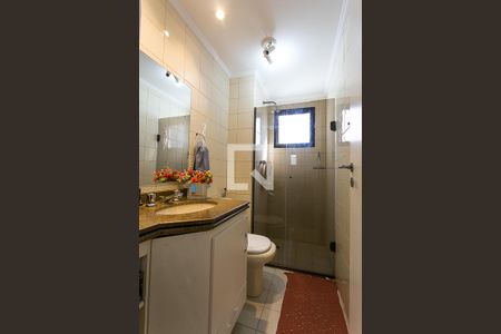 Apartamento à venda com 96m², 3 quartos e 2 vagas Apartamento à venda com 96m², 3 quartos e 2 vagasBanheiro da Suíte