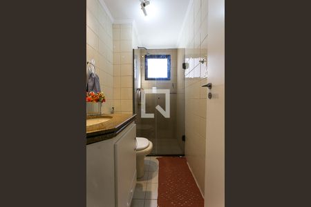 Apartamento à venda com 96m², 3 quartos e 2 vagas Apartamento à venda com 96m², 3 quartos e 2 vagasBanheiro da Suíte