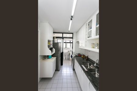 Apartamento à venda com 96m², 3 quartos e 2 vagas Apartamento à venda com 96m², 3 quartos e 2 vagascozinha