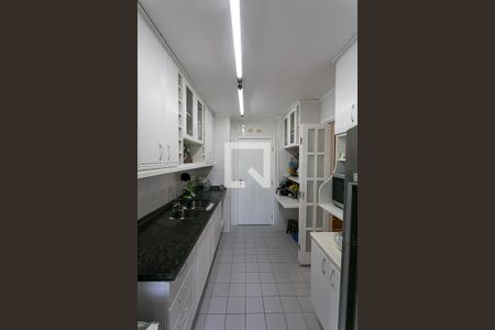 Apartamento à venda com 96m², 3 quartos e 2 vagas Apartamento à venda com 96m², 3 quartos e 2 vagascozinha