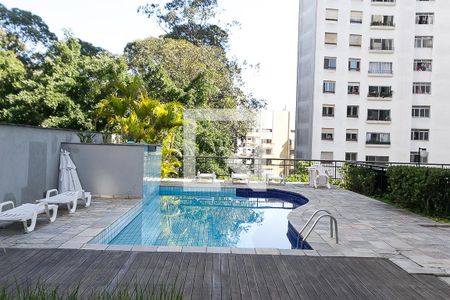 Apartamento à venda com 96m², 3 quartos e 2 vagas Apartamento à venda com 96m², 3 quartos e 2 vagasÁrea comum - Piscina
