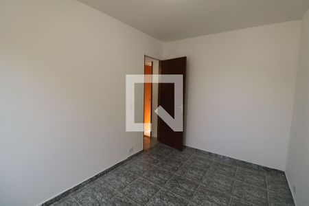Quarto 2 de apartamento para alugar com 2 quartos, 56m² em Vila São Silvestre, São Paulo
