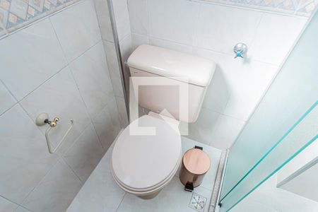 Apartamento à venda com 53m², 2 quartos e 1 vaga Apartamento à venda com 53m², 2 quartos e 1 vagaBanheiro