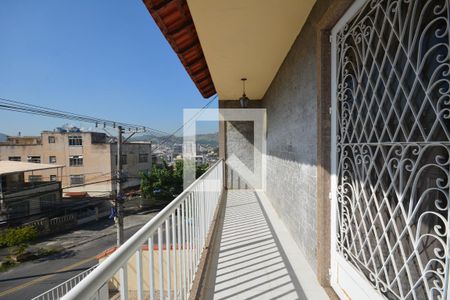 Casa à venda com 536m², 4 quartos e 2 vagasVaranda do Quarto 1
