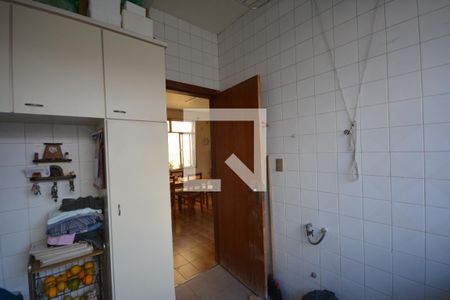 Casa à venda com 536m², 4 quartos e 2 vagasÁrea de serviço