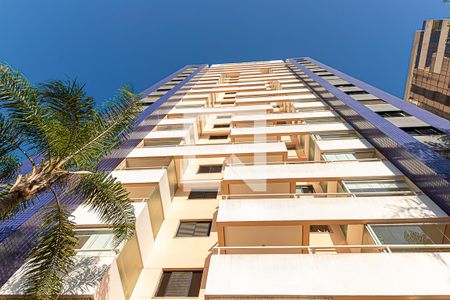 Apartamento à venda com 35m², 1 quarto e 1 vagaFachada