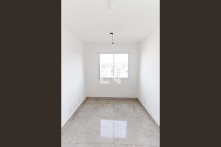 Apartamento à venda com 38m², 2 quartos e sem vaga Apartamento à venda com 38m², 2 quartos e sem vagaSala