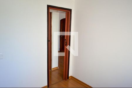 Quarto 2 de apartamento para alugar com 2 quartos, 41m² em Taquara, Rio de Janeiro