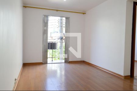 Sala de apartamento para alugar com 2 quartos, 41m² em Taquara, Rio de Janeiro