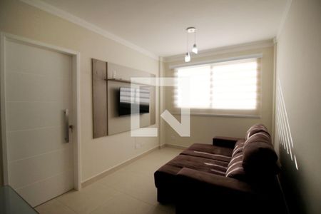 Sala de apartamento para alugar com 3 quartos, 70m² em Jardim Karolyne, Sorocaba
