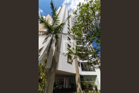 Apartamento para alugar com 97m², 3 quartos e 1 vagaFachada