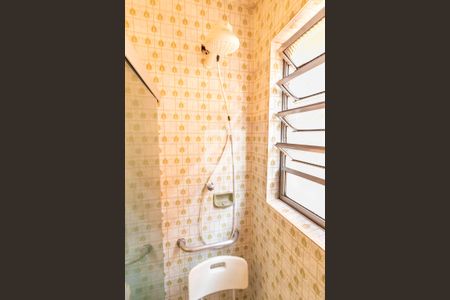 Casa à venda com 140m², 3 quartos e 2 vagas Casa à venda com 140m², 3 quartos e 2 vagasBanheiro 2
