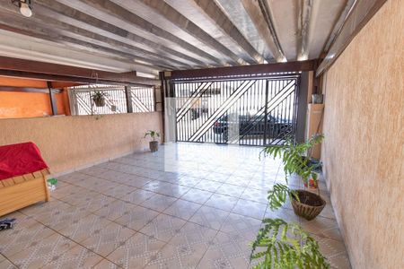Casa à venda com 140m², 3 quartos e 2 vagas Casa à venda com 140m², 3 quartos e 2 vagasGaragem