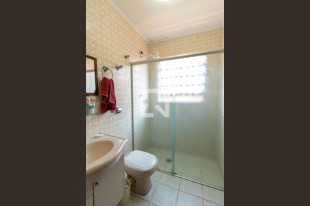 Casa à venda com 140m², 3 quartos e 2 vagas Casa à venda com 140m², 3 quartos e 2 vagasBanheiro 3