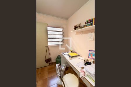 Casa à venda com 140m², 3 quartos e 2 vagas Casa à venda com 140m², 3 quartos e 2 vagasQuarto de Serviço