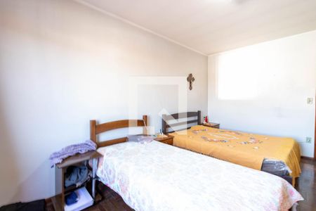 Casa à venda com 140m², 3 quartos e 2 vagas Casa à venda com 140m², 3 quartos e 2 vagasQuarto 3