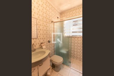 Casa à venda com 140m², 3 quartos e 2 vagas Casa à venda com 140m², 3 quartos e 2 vagasBanheiro 2