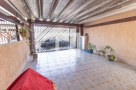 Casa à venda com 140m², 3 quartos e 2 vagas Casa à venda com 140m², 3 quartos e 2 vagasGaragem