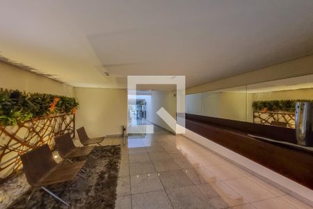Apartamento para alugar com 70m², 2 quartos e 2 vagas Apartamento para alugar com 70m², 2 quartos e 2 vagasHall de entrada