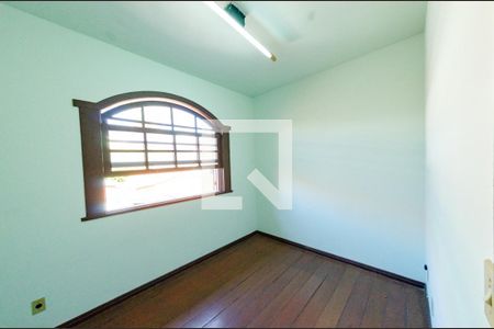 Casa à venda com 341m², 6 quartos e 2 vagasCasa 2 - Quarto 3