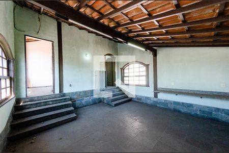 Casa à venda com 341m², 6 quartos e 2 vagasCasa 2 - Cozinha