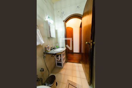 Casa à venda com 341m², 6 quartos e 2 vagasBanheiro