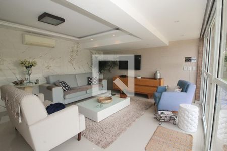 Sala 1 de casa à venda com 3 quartos, 280m² em Guarujá, Porto Alegre