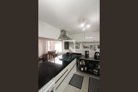 Casa à venda com 280m², 3 quartos e 2 vagasCozinha