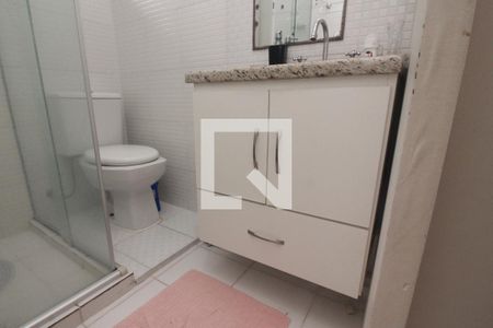 Casa à venda com 280m², 3 quartos e 2 vagasBanheiro 1