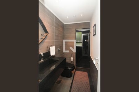 Casa à venda com 280m², 3 quartos e 2 vagasBanheiro 2