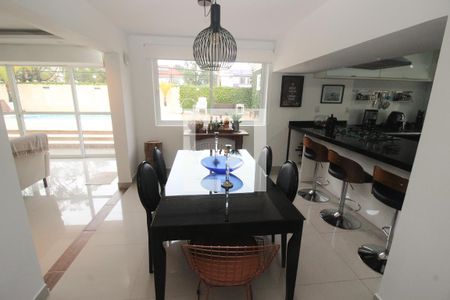 Casa à venda com 280m², 3 quartos e 2 vagasSala de Jantar