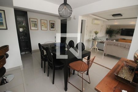 Casa à venda com 280m², 3 quartos e 2 vagasSala de Jantar
